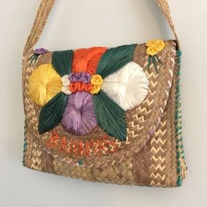 70s Vintage Large Straw Woven Floral Purse
